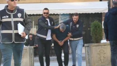 Eskişehir’de 5 Yaşındaki Çocuğunu Tekmeleyen Baba Tutuklandı