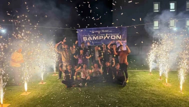 Cumhuriyet Coşkusu Sahaya Taşındı: Halı Saha Turnuvasını Ay Yıldız Takımı Kazandı