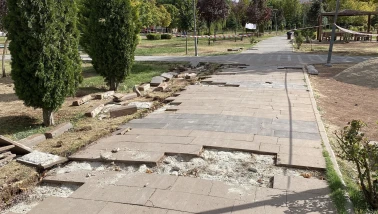 Dede Korkut Parkı’nda Bakım ve Onarım Çalışmaları Başladı