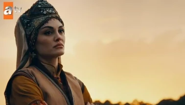 Kuruluş Orhan Dizisinin Nilüfer Hatunu Merak Konusu Oldu! Mahassine Merabet Kimdir, Nilüfer Hatun Gerçek mi?