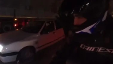 Eskişehir’de Otomobilin Çarptığı Motosiklet Sürücüsü Kıl Payı Kurtuldu