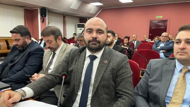 CHP'li Sungur: "TOKİ yüzde 100 kâr ediyor, müteahhitler bile bu kadar kazanmıyor”