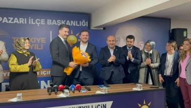 Ak Parti Odunpazarı İlçe Teşkilatı’nda Devir Teslim Töreni Gerçekleştirildi
