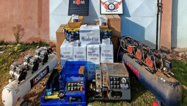 Bozüyük’te kaçak tütün operasyonu: 98 bin 400 makaron ele geçirildi