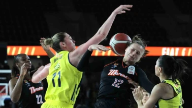 Fenerbahçe Opet, Cumhurbaşkanlığı Kupası’nı 14. Kez Kazandı