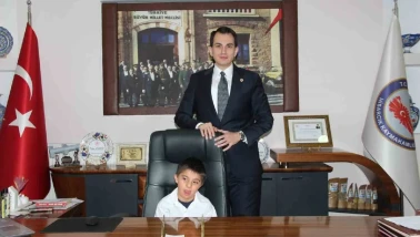 Hisarcık Kaymakamı Atam, Özel Eğitim Öğrencileriyle Makamında Buluştu