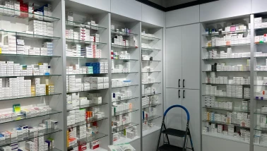 İlaç Fiyat Güncellemesi Eczaneleri Rahatlatmadı, İlaç Yokluğu Sorunu Sürüyor