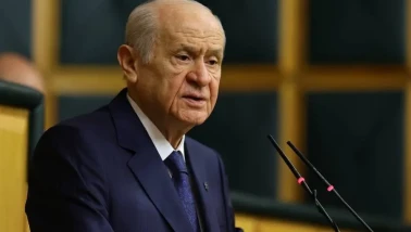 Bahçeli’den Papa ziyaretine eleştiri: “Şova dayalı ritüeller milletimizi rahatsız etmiştir”