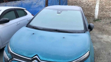 Eskişehir’de Sabah Saatlerinde Araç Camlarında Buzlanma Oluştu