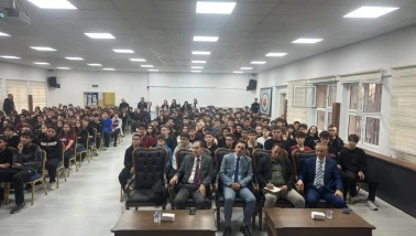 Bilecik’te Fen Lisesi’nde yapay zekâ semineri düzenlendi