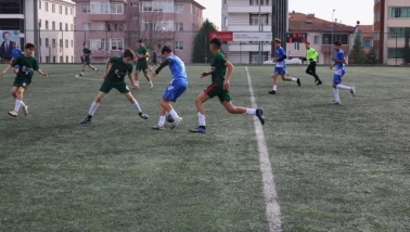 Bilecik’te Okul Sporları Turnuvası Renkli Mücadelelere Sahne Oldu