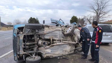 Afyonkarahisar’da İki Otomobil Çarpıştı: 4 Yaralı