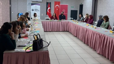 Eskişehir’de Öğretmenlere Yönelik “Felsefe ve Düşünce Akademisi” Söyleşisi