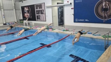 Bilecik Gölpazarı’nda Yüzme Antrenmanları Devam Ediyor