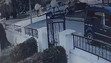 Eskişehir’de Feci Kaza Kamerada: Kadın Sürücü Yaralandı