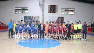Bozüyük’te Okul Sporları Futsal Maçlarına Kaymakam Öztürk’ten Yakın Takip