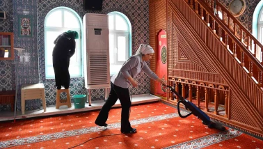 Tepebaşı Belediyesi'nde bayram öncesi temizlikler sıkılaştırıldı