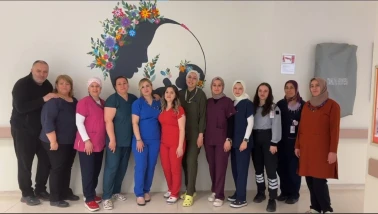 Yunus Emre Devlet Hastanesi Ebeleri Normal Doğuma Çağırıyor