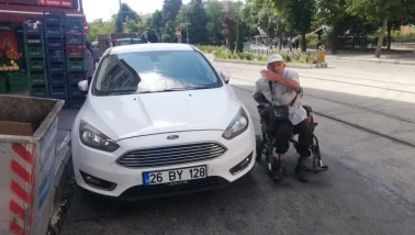 Engelli Vatandaş Araç Engelini Aşamadı