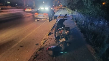 Çarpıp Kaçtı: Motosiklet Kazasında 2 Kişi Yaralandı
