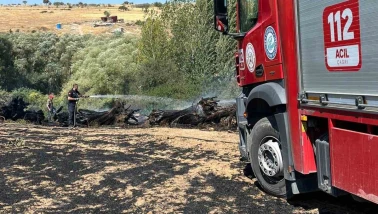 Eskişehir’de Tarım Arazisinde Çıkan Ekin Yangını Söndürüldü