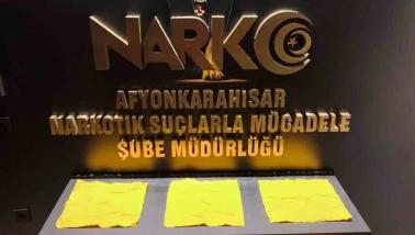 Afyon’da Otomobil Teybinden 40 Bin Kullanımlık Uyuşturucu Çıktı!