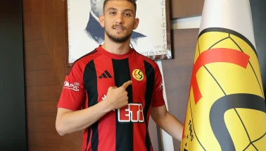 Eskişehirspor, Adanaspor'dan Cem Güzelbay’ı Kadrosuna Kattı