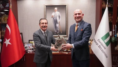 Hacı Bektaş Veli Anadolu Kültür Vakfı’ndan Başkan Ataç’a Nezaket Ziyareti