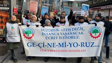 Eskişehir’de Emekliler Sokakta: “Bu Bir Zam Değil, Yoksulluğun Güncellenmesi”