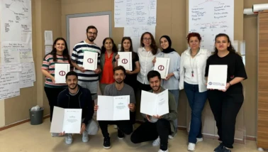 İşitme Engelli Öğrenciler İçin Yapay Zekâ Tabanlı Metin Çalışması