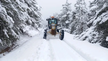 Büyükşehirden Karla Mücadelede Aralıksız Mesai