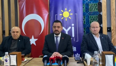 Ulucan’dan Sert İktidar Eleştirisi: “25 Yılda Yasaklar Arttı, Yoksulluk Derinleşti”