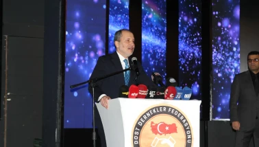 Fatih Erbakan Eskişehir’de Dost Dernekler Federasyonu’nun kahvaltı programına katıldı