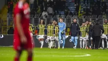 Fenerbahçe'de transfer bombası patladı: Lookman ve Vedat Muriqi sesleri Kadıköy'ü inletiyor!