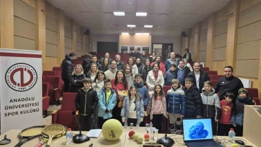 Anadolu Üniversitesi Spor Kulübü’nden Tenis Branşına Özel Bilgilendirme