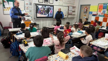 Kütahya’da Minik Öğrencilere Polis ve Güvenlik Eğitimi