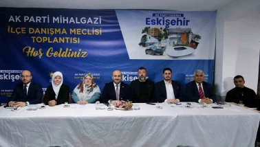 AK Parti Mihalgazi’de Danışma Meclisi Toplantısı Yaptı