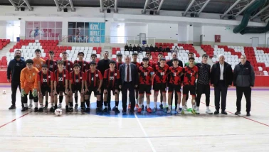 Bozüyük Okul Sporları Genç Erkek Futsal Maçları Başladı