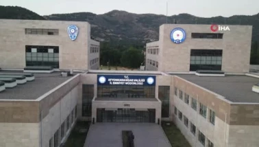 Rüşvet operasyonunda 1’i kamu görevlisi 2 kişi tutuklandı