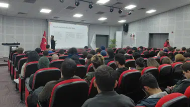 Kütahya'da üniversiteli gençlere dijital gönüllülük seferberliği