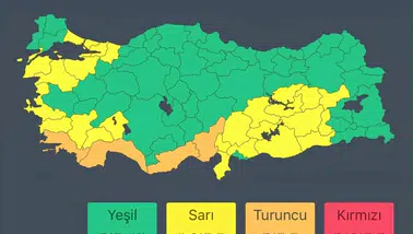 Meteorolojiden kritik uyarı: Turuncu kodlu illerde sel ve fırtına alarmı