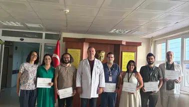 Bandırma'da tütün bağımlılığıyla mücadelede yeni adım: Hekimlere katılım belgeleri verildi