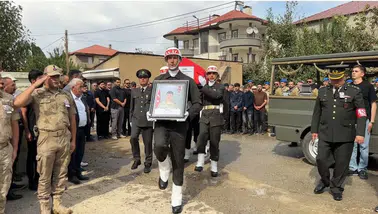 Şehit Sözleşmeli Er Ziya Koparan Yüksekova'da dualarla uğurlandı