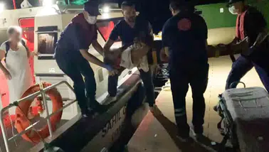 Muğla açıklarında iki ayrı acil durum: Sahil Güvenlik denizden sağlık tahliyesi yaptı