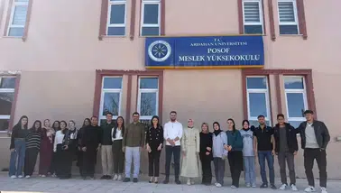 Posof Meslek Yüksekokulu'nda barınma krizi: 154 öğrenci il merkezine taşınıyor