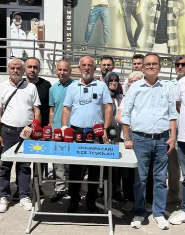 İYİ Parti’den okul masrafları tepkisi: Veliler zor durumda