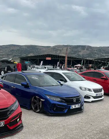 Modifiye Tutkunları Eskişehir’de Buluştu