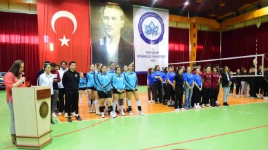 Eskişehir Osmangazi Üniversitesi'nde ÜNİLİG Voleybol Bölgesel Lig Müsabakaları Coşkusu Başladı!