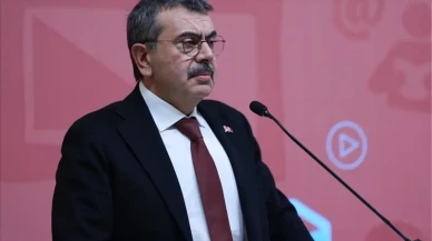 Bakan Tekin'den Özel Okullara Sert Uyarı: Ya Kendiniz Çözün Ya da Kapatırız