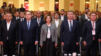 Başkan Ünlüce’den Ankara’da Demokrasi Vurgusu: “Yerel Yönetimler, Demokrasinin En Güçlü Halkasıdır”